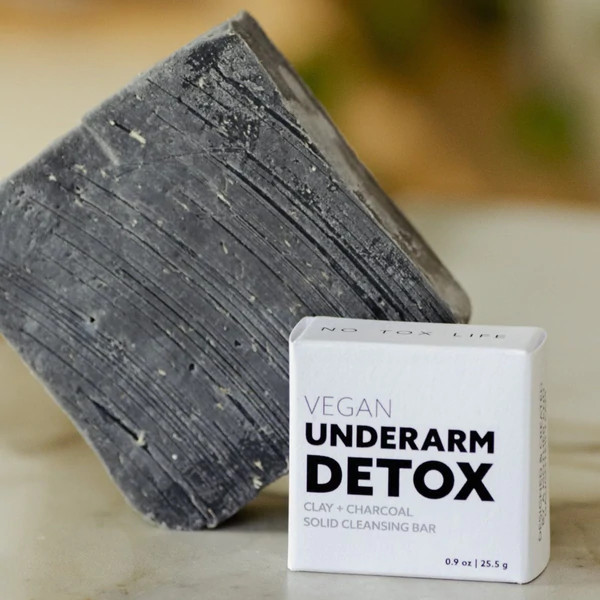 Detox those pits.

Switching from an aluminum antiperspirant and want to clean out your underarm pores? This bar will gently exfoliate and help you transition from aluminum-based antiperspirants to a natural deodorant.




Use it for the first few weeks when you're switching, to help you get to the confident "yes, my natural deodorant works!" state.

Organic fair-trade shea butter for softness and soothing.