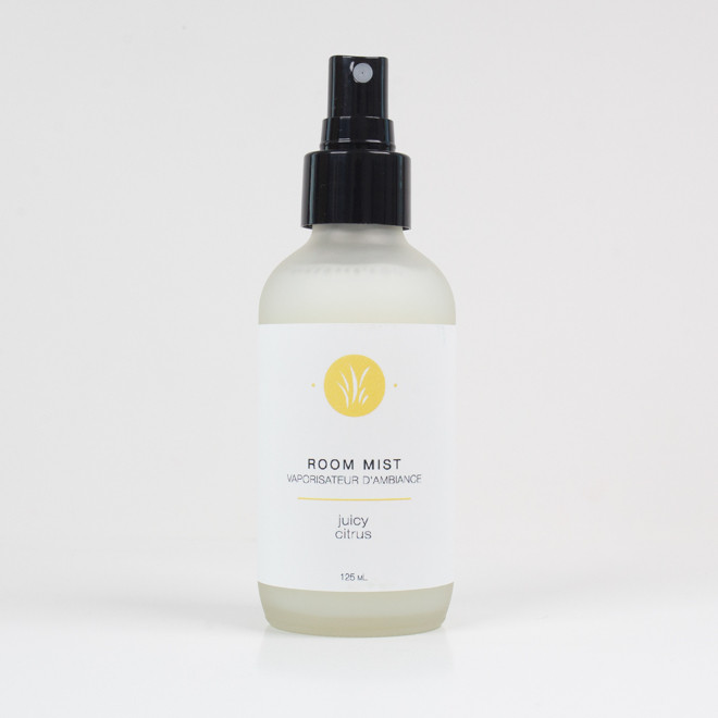 Juicy Citrus: This playful citrus blend is perfect for cloudy days and combatting a case of the grumps. Our Juicy Citrus Room Mist combines oils of tangerine, lime, red mandarin and sweet orange with hints of cardamom spice and vanilla. Spray liberally, and breathe in happiness.