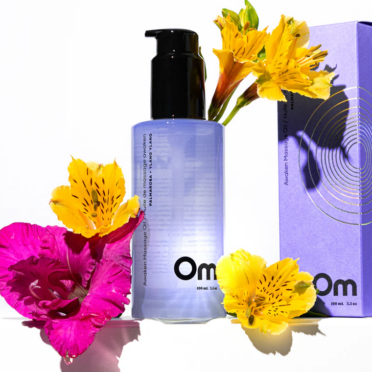 Melt away stress with this sensual blend of cinnamon, ylang ylang, palmarosa, and clary sage.