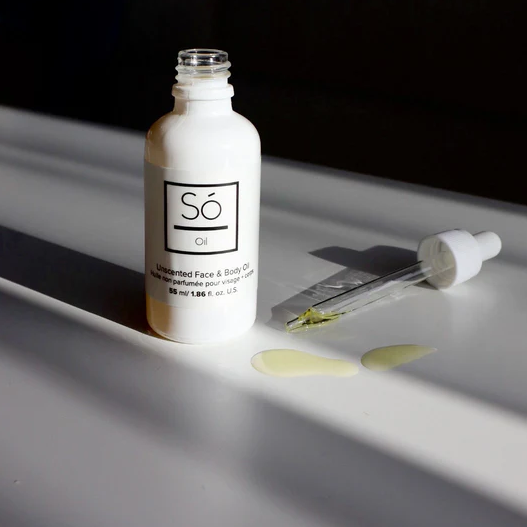 A moisturizing and nourishing blend of Jojoba, Apricot and Avocado oils with a touch of Vitamin E that may be used for both face and body.